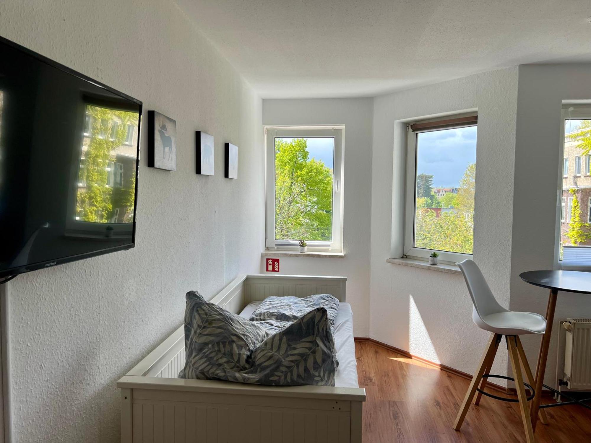 Schickes Einzimmerapartment Nahe Uniklinik マクデブルク エクステリア 写真